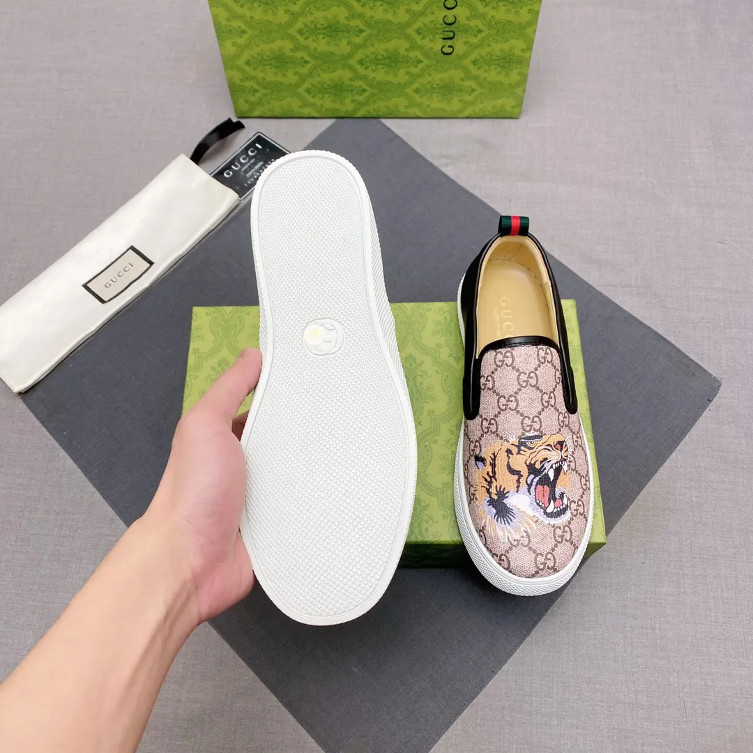 p360 The official website synchronizes the 1:1 replica🇮🇹🇮🇹"GUCCI"🔍🔍for sale at the men's 2025 counter simultaneously, 1:1 large G font, high-end 3D pattern, fashionable and casual, comfortable and breathable personality, the first choice for trendy men, imported sheepskin lining, comfortable, breathable and fashionable Trendy, a must-have for trendy men, soles: Original soles specially provided by the original factory, exclusive movable molded soles are super comfortable, original factory goods, 🔍🔍high quality, you can enter and leave the counter at will, 38-44, (45 can be customized, non-returnable or exchangeable) available from stock, you deserve it No. 005